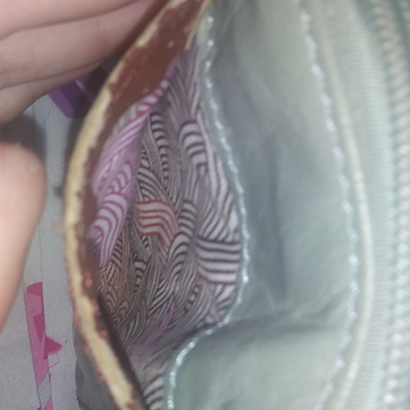 A colorful โค๐๐๐๐ 10 year old wallet - Picture 3 of 8